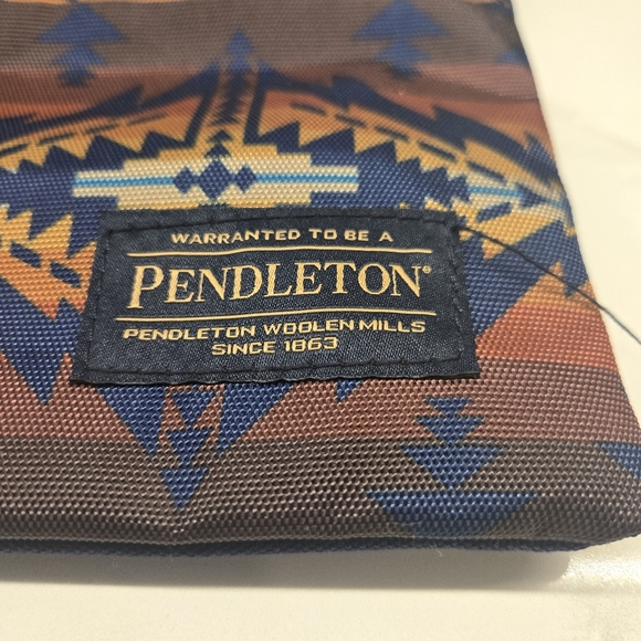 Pendleton Multicolor Sacoche Crossbody Bag - Picture 4 of 15